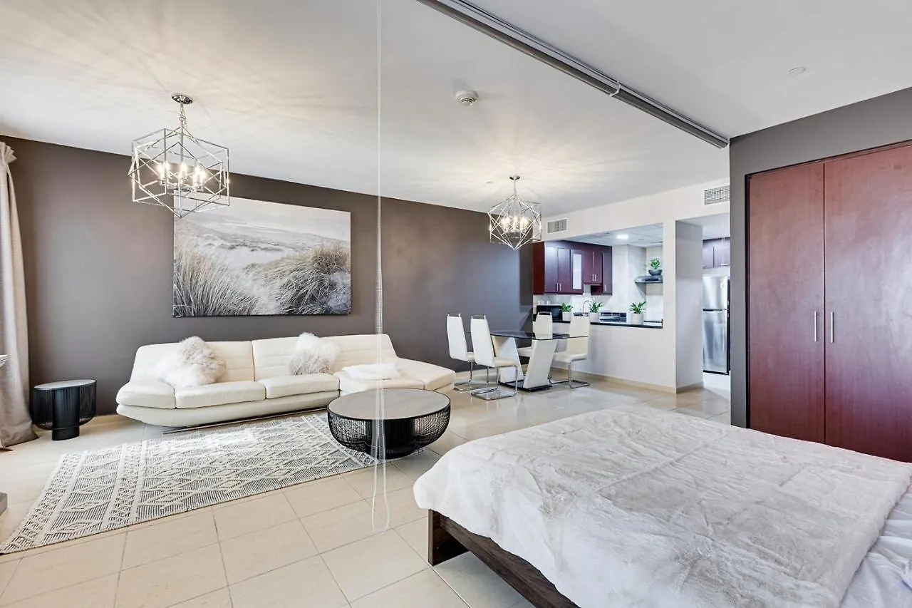 Entire Serviced Studio Jbr Sea View Balcony Dubai 0*,
